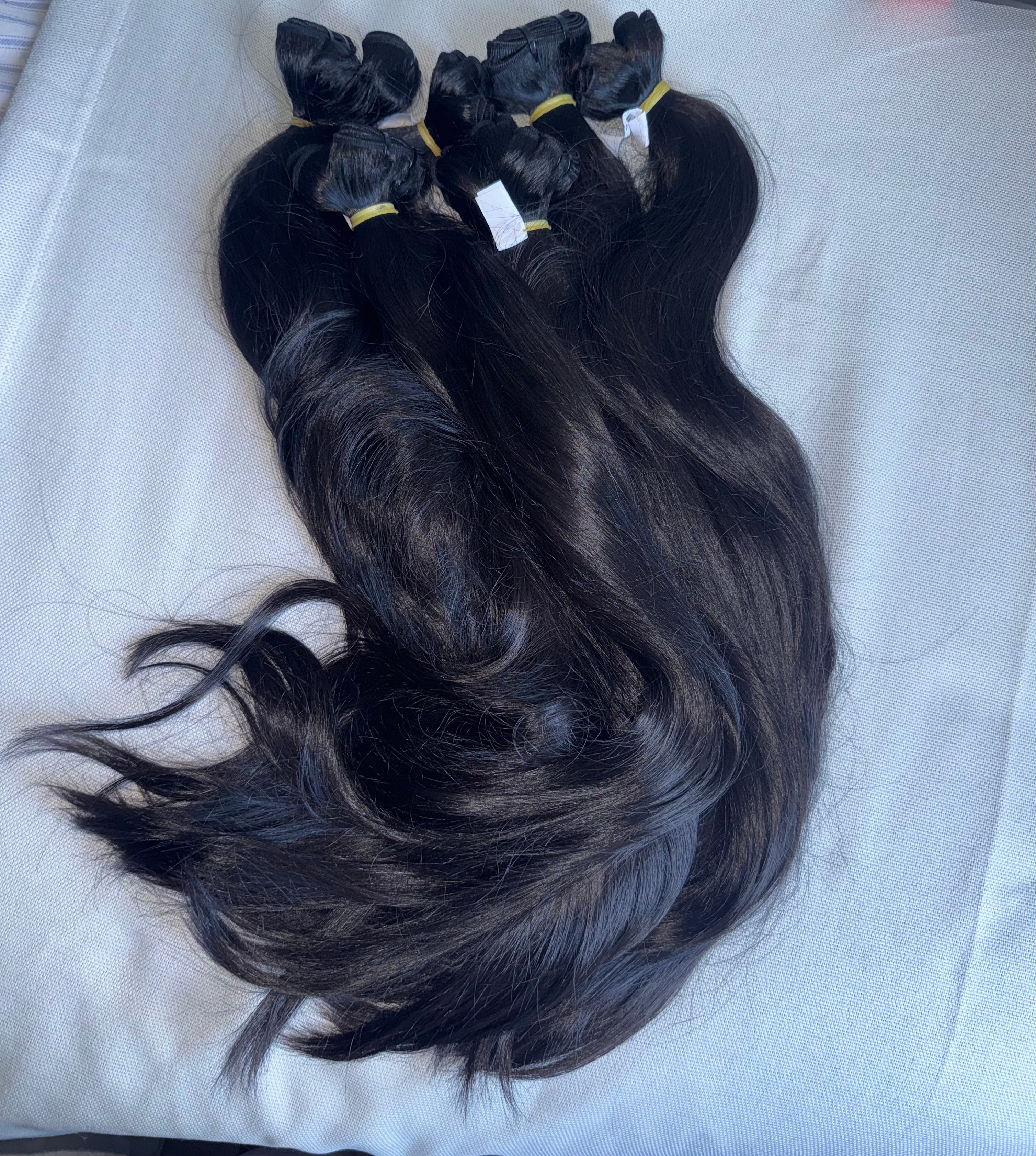 RAW VIETNAMESE HAIR- NATURAL STRAIGHT